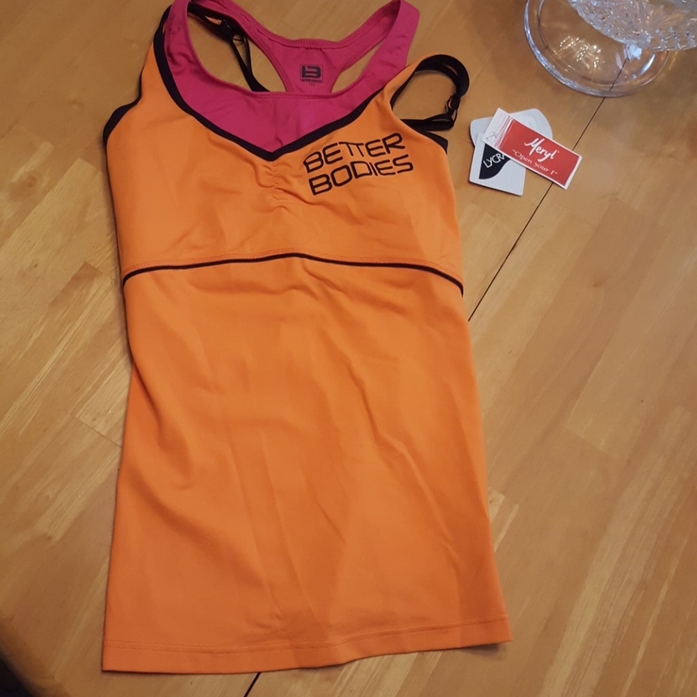 Better Bodies built-in bra top